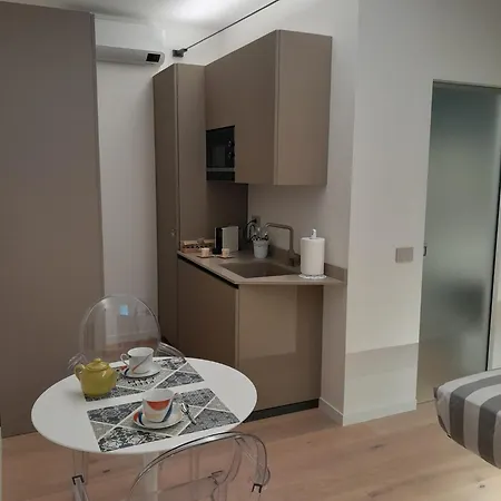 Monolocale Cairoli 18 Apartamento